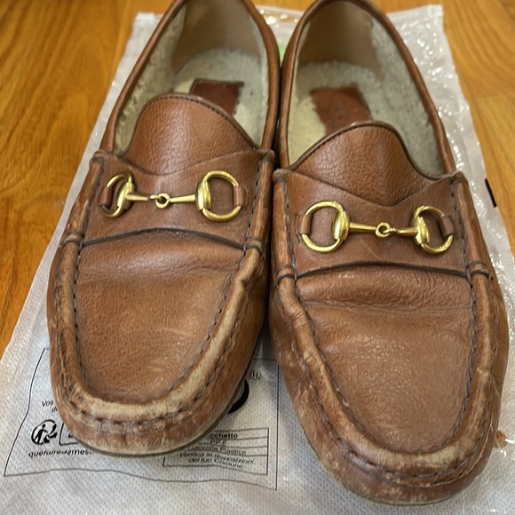 Women Gucci women’s loafer